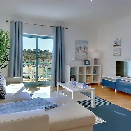 Marina Bay Apartment